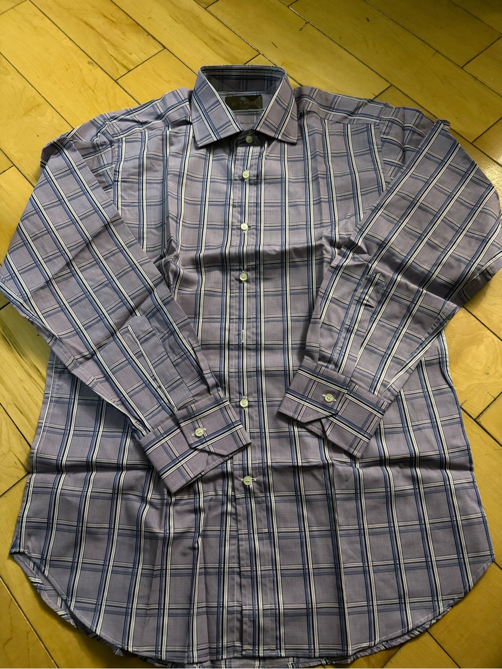 Men's Plaid Dress Shirt in Lavender and Blue - Classic Spread Collar size M